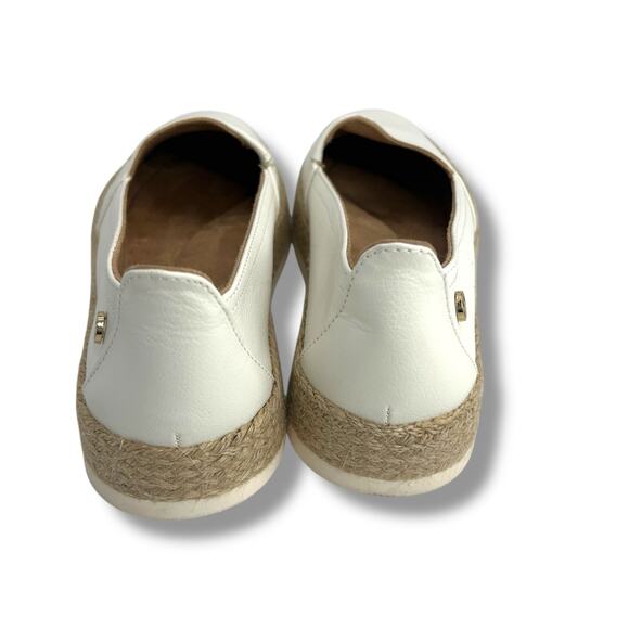 Giani Bernini Slip On Esapdrille Flats Size 8 White Loafers Boho Faux Leather - Picture 9 of 10